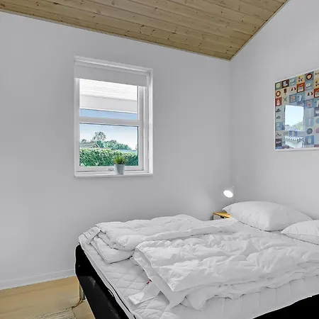 Amazing In Aabenraa With Sauna * Loddenhoj
