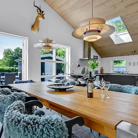 Holiday home Amazing In Aabenraa With Sauna Loddenhoj